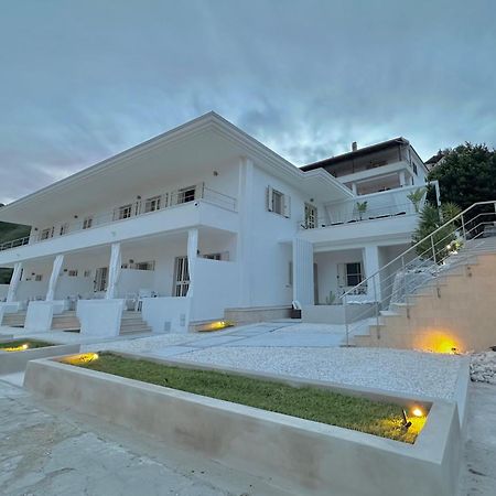 Petra Maris B&B Пешичи Екстериор снимка